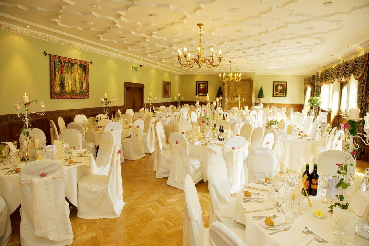 Miskin Manor Hotel Хензол Экстерьер фото